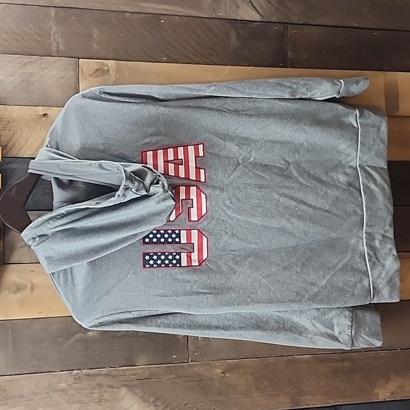 Striker zip up hooded sweatshirt. Size Med - Picture 7 of 8